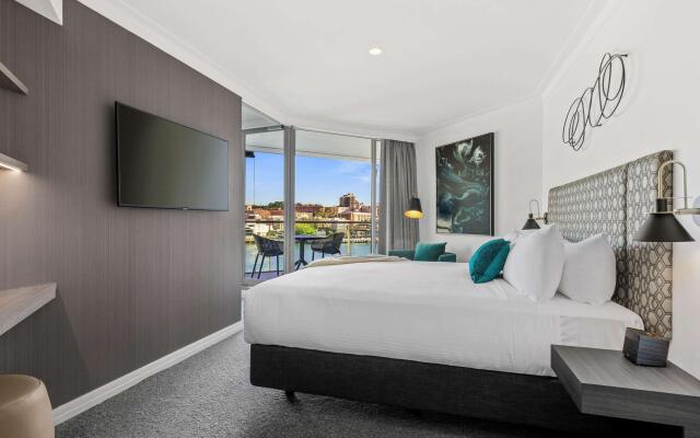 Pullman Quay Grand Sydney Harbour