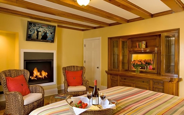 Superior Double room (full double bed)