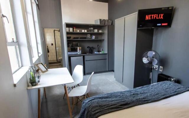 Luxurious 1 Bedroom Apartment With Iconic Mountain Views