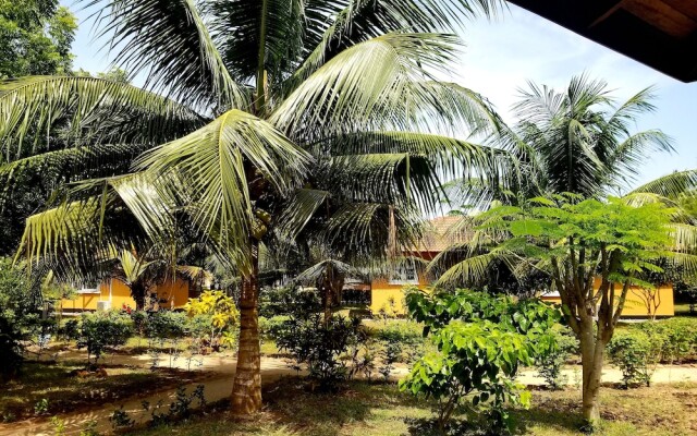 Charlestina Beach Resort