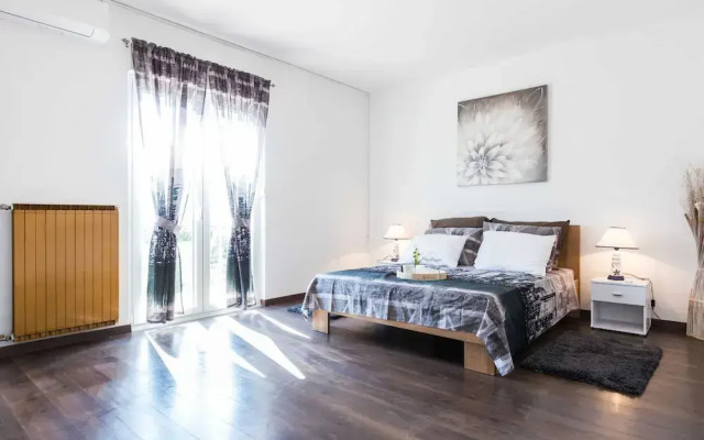Spacious Zadar Apartments Near Beach