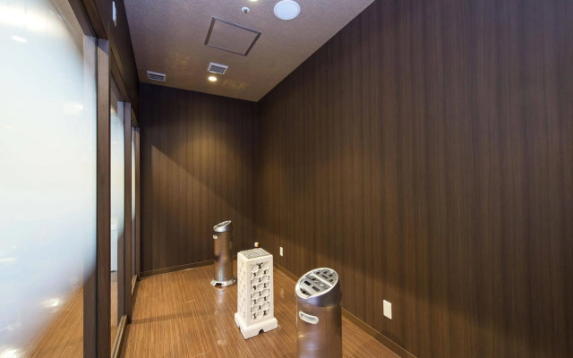 Anshin Oyado Shinjuku - Caters to Men
