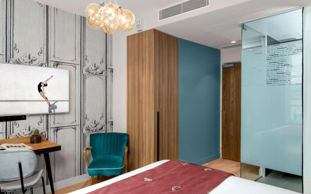 Lyric Hotel Paris
