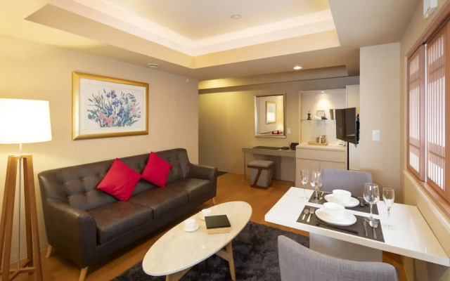 M Hotel