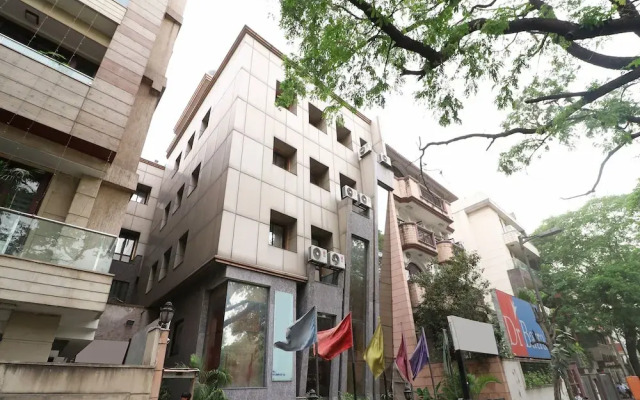 OYO 377 Hotel Excellent