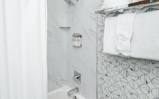 Park City Peaks Hotel