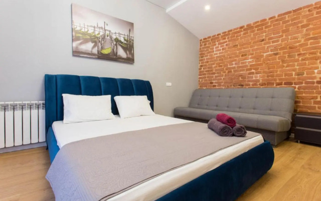 Studio near metro Pushkinska, Universytet - Mayakovskogo str. 5-3