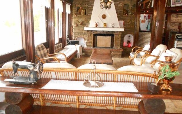 Hotel Diaporos