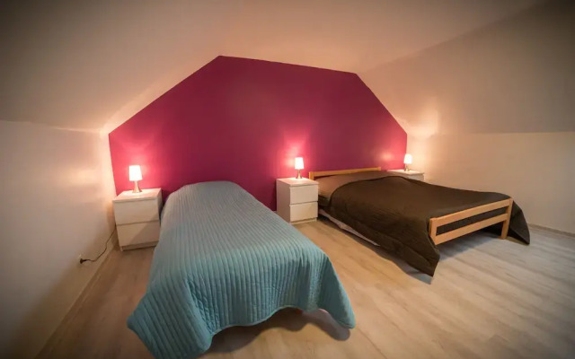 Chalet Les Moineaux : Gites et Chambres d'Hotes