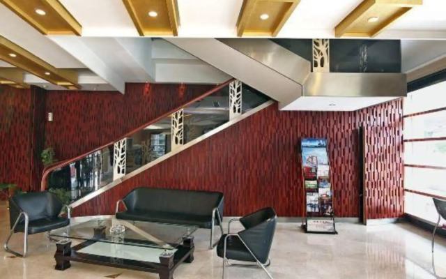 123 Jiman Chain Hotel (Shanghai Daning International Wuwei East Road Subway Station Branch)