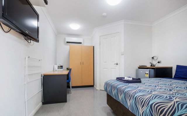 Cherratta Lodge – Guest Rooms – Karratha