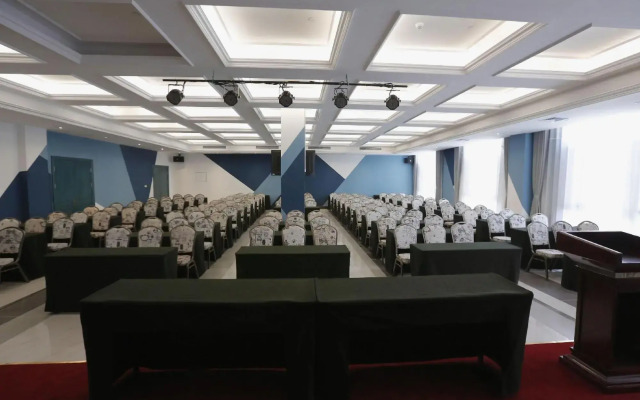 Penglai Guanlan International Hotel