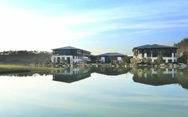 Dongyang Fenghuang Valley Narada Resort and Spa