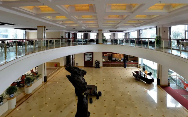 Huasheng Hotel
