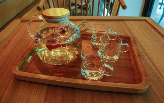 Stay in joy Tongyintang Tongli