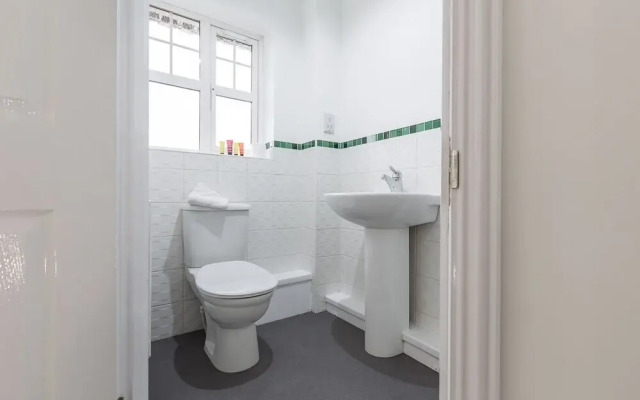 Haynes Road 3 Bed House