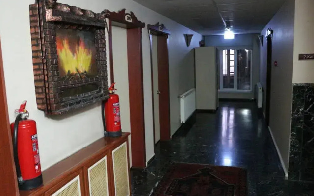 Yeni Hotel