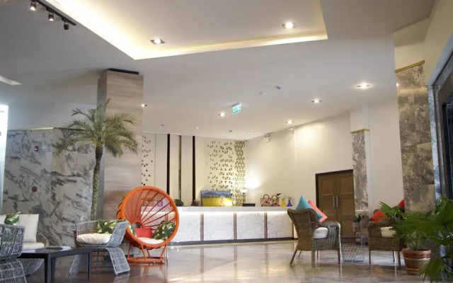M Grand Hotel Roiet