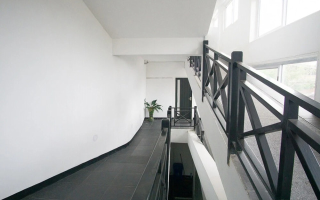 Formerly RedDoorz Premium near Senggigi Beach