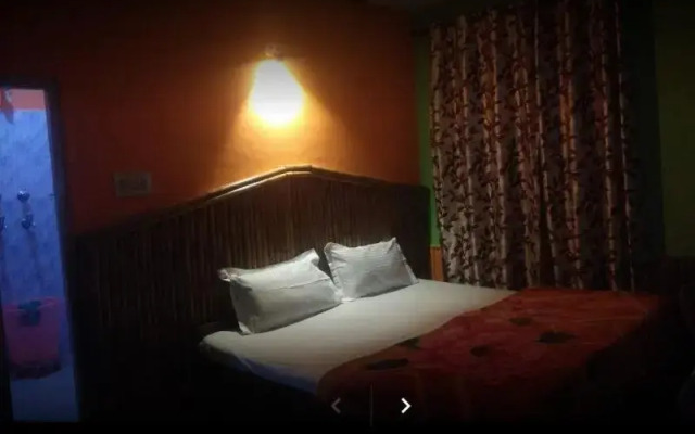 Shanti Cafe and Guest House Mcloedganj