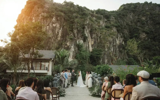 Athena Premier Resort Ninh Bình