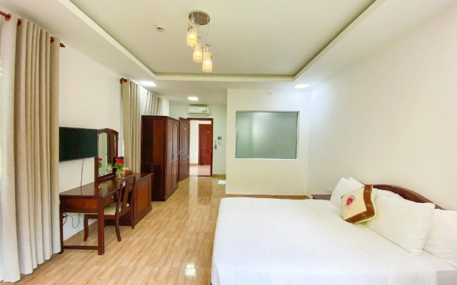 Tan Son Nhat Con Dao Resort