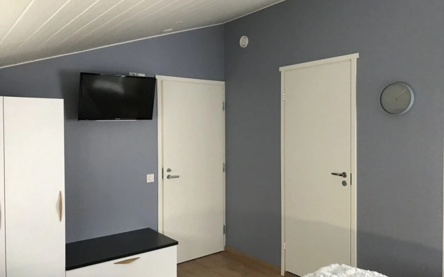 Iisakki Guest House