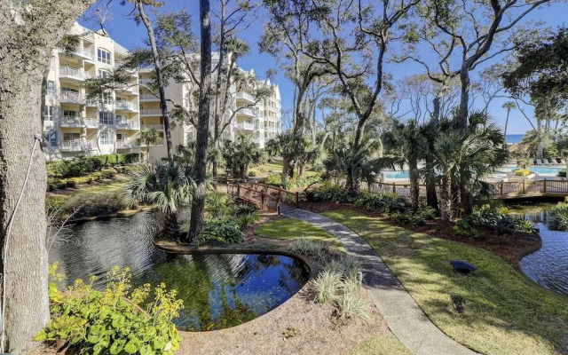 Windsor Place 107 by RedAwning