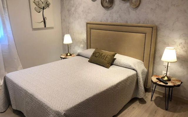 La Laguna Luxe Apartment