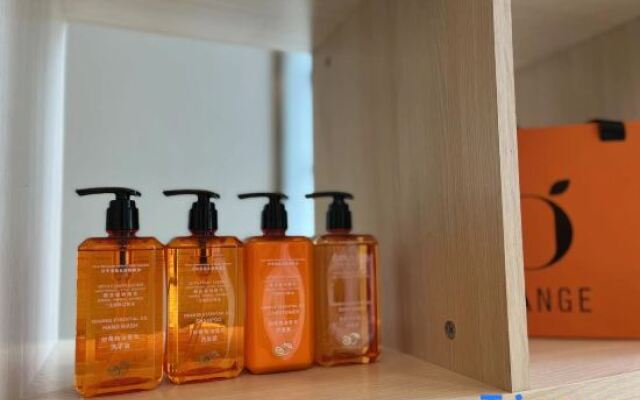 Orange Hotel (Hangzhou Jinshahu Yintai Department Store)