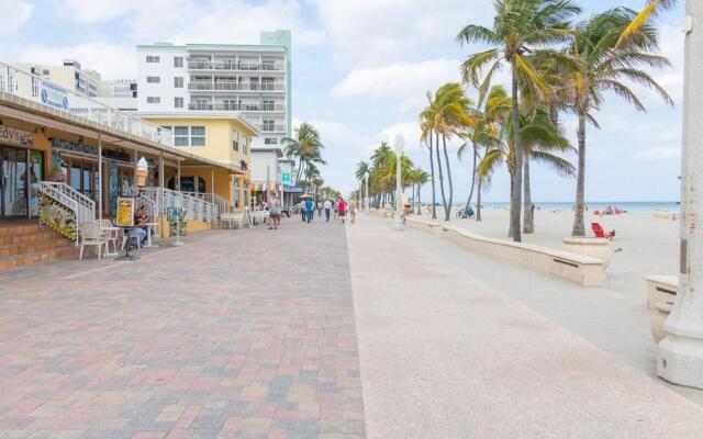 718 City View Hollywood Beach