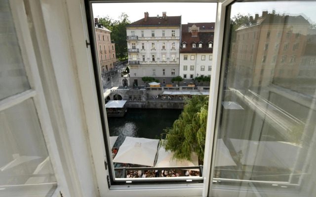 Tromostovje apartments