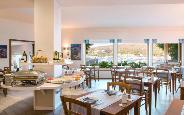 Hotel Playa Sol