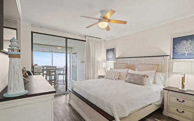 Pelican Pointe #1003