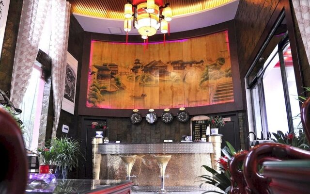 Jingzhou Yunlongshangfang Boutique Hotel