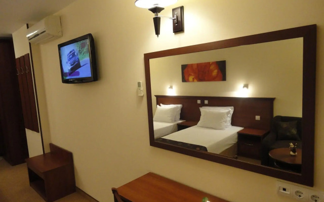 Hotel Favorit