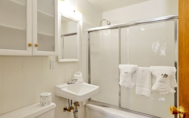 Lazy Bear Lodge #1235