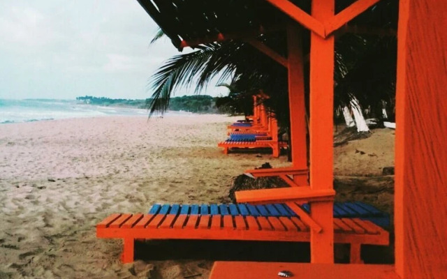 Tills Beach Hotel