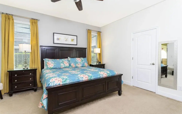 Gorgeous 4Bd with Pool @ 4072 Solterra Resort