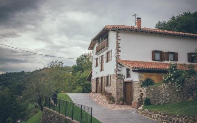 Casa Rural Olagaraia