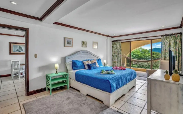 Sunset Heights 301