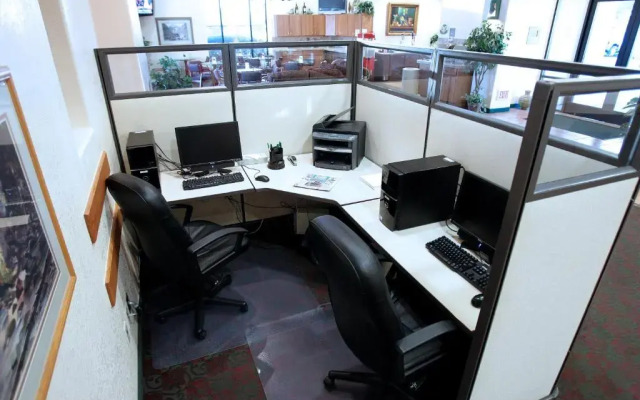 Gateway Studio Suites