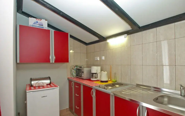 Apartments Dragica 1251