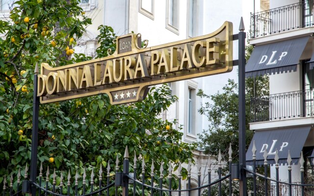 Hotel Donna Laura Palace