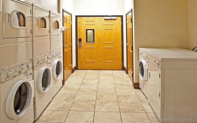 Staybridge Suites Tampa East - Brandon by IHG