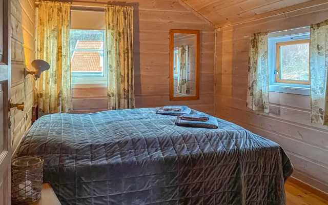 Beautiful Home in Lyngdal With 2 Bedrooms and Wifi