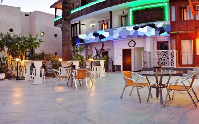 Bleu Nuit Bodrum