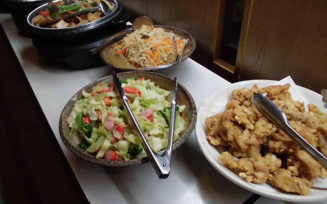 Wellbe Meieki - Caters to Men