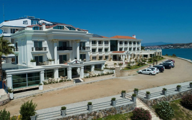 Cunda Kivrak Hotel