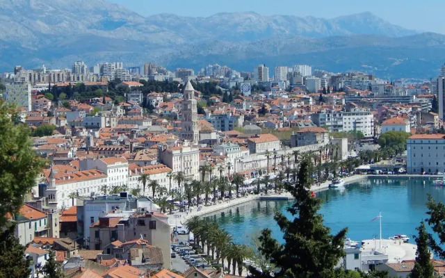 Apartment Dinka with terrace